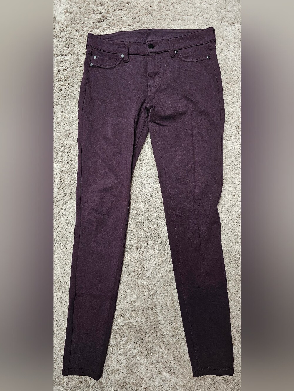 Liverpool Women's Slim Stretch Jeggings in Plum